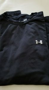 Under Armour adult small black long sleeve top